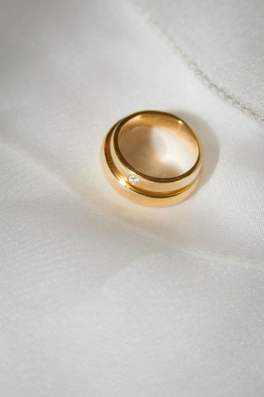 cincin, pernikahan, komitmen, pakta, perhiasan, tidak ada orang, berwarna emas, cincin kawin, di dalam ruangan, perayaan