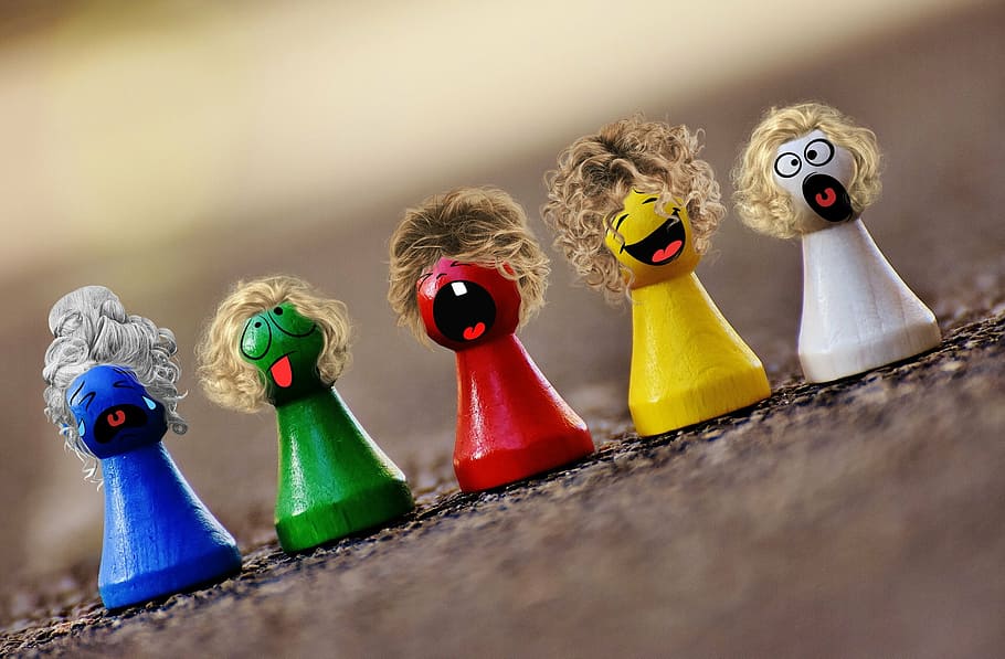 assorted, plastic pawn decors, play stone, colorful, smilies, funny, faces, figures, color, wood
