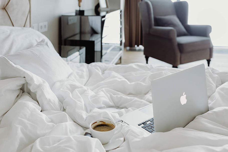 working, laptop, enjoying, breakfast coffee, chocolate, bed, Woman, breakfast, coffee, in bed