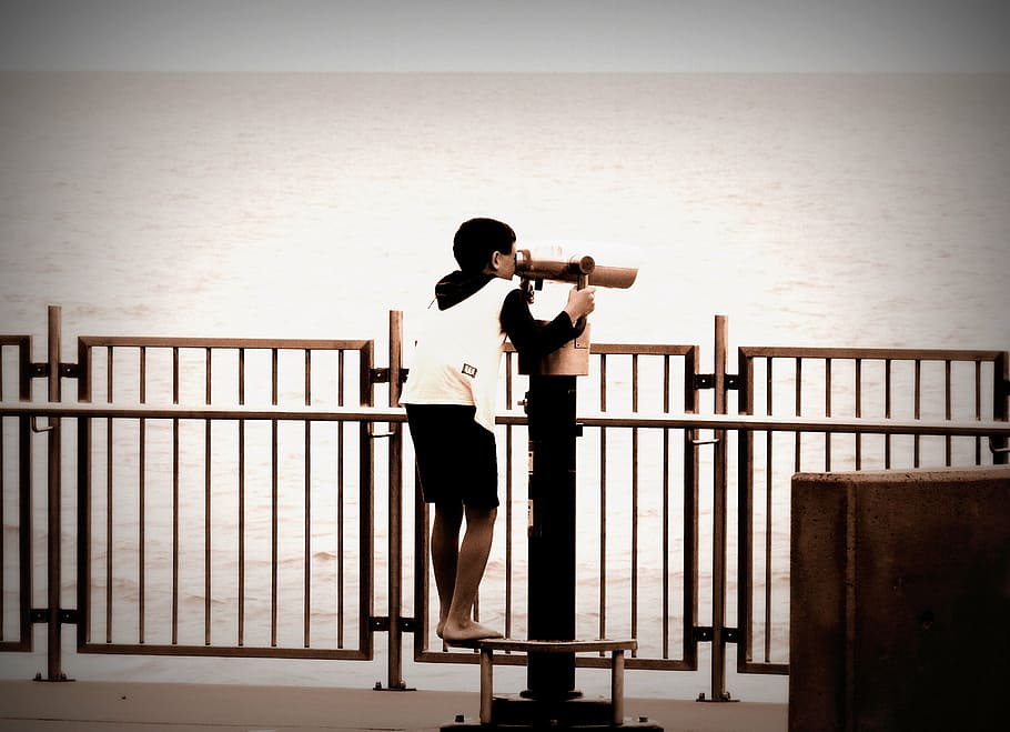 boy, using, viewing, scope, spyglass, binoculars, coastline, ocean, sky, look