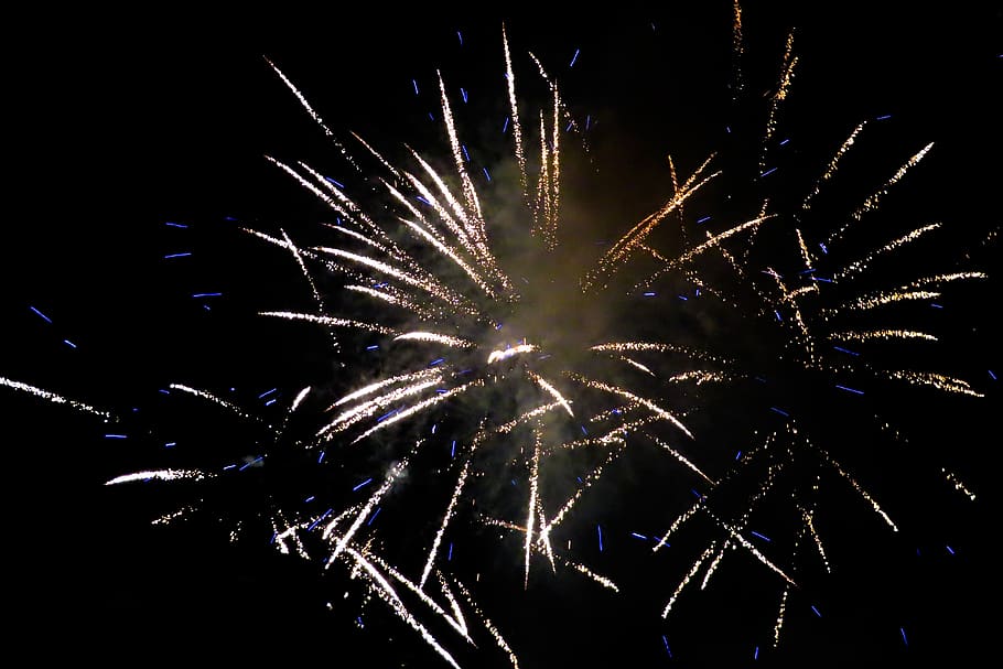 plano de fundo, fogos de artifício, véspera de ano novo, dia de ano novo, celebração, foguete, luz, dedicação, festival, pirotecnia