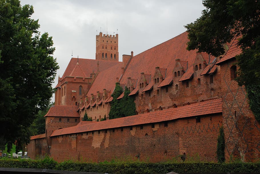 poland, malbork, castle, history, knights, architecture, sights, the crusaders, built structure, sky