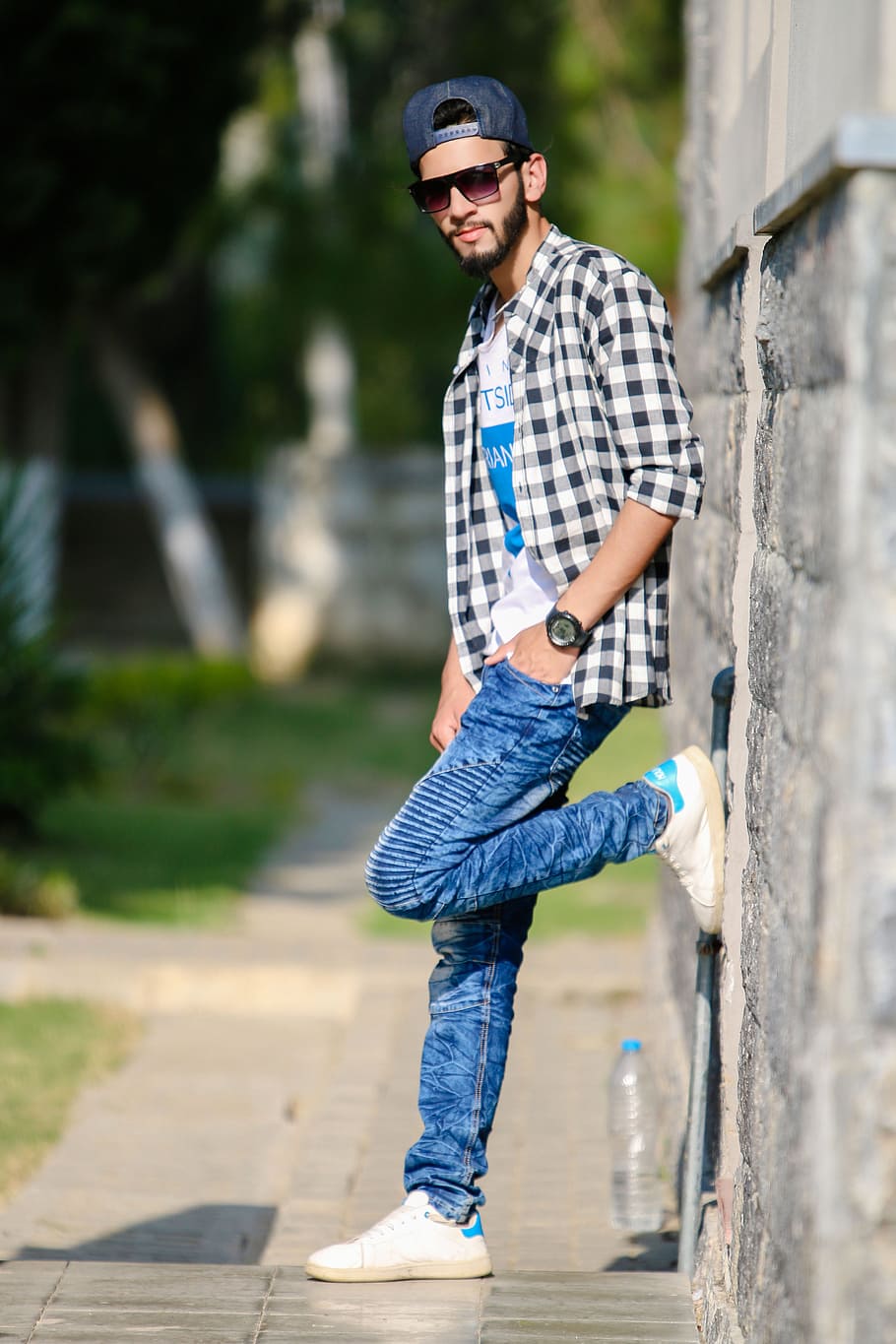 man, leaning, left, foot, wall, fashion, style, boys fashion, pose, young