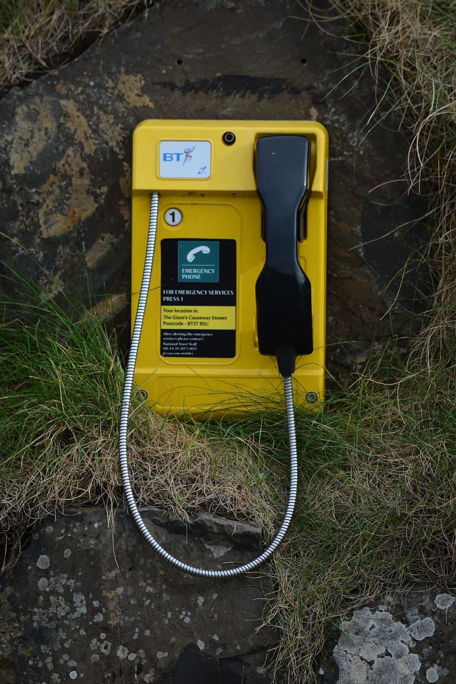 Technology, Phone, Communication, giant causeway, iralnd, telephone, connection, old-fashioned, pay phone, fuel pump