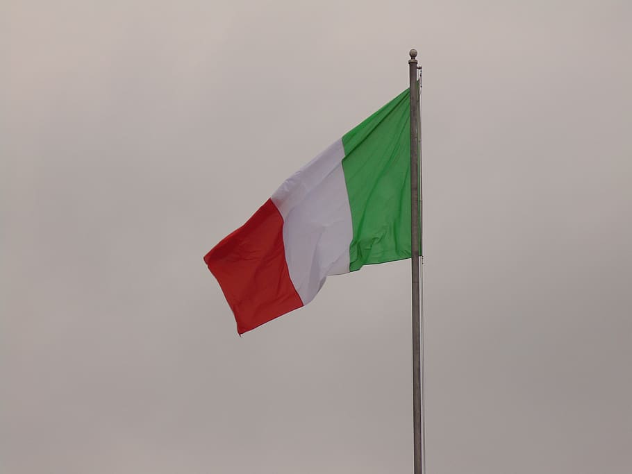 italy, flag, italian, banner, patriotism, wind, environment, green color, low angle view, copy space
