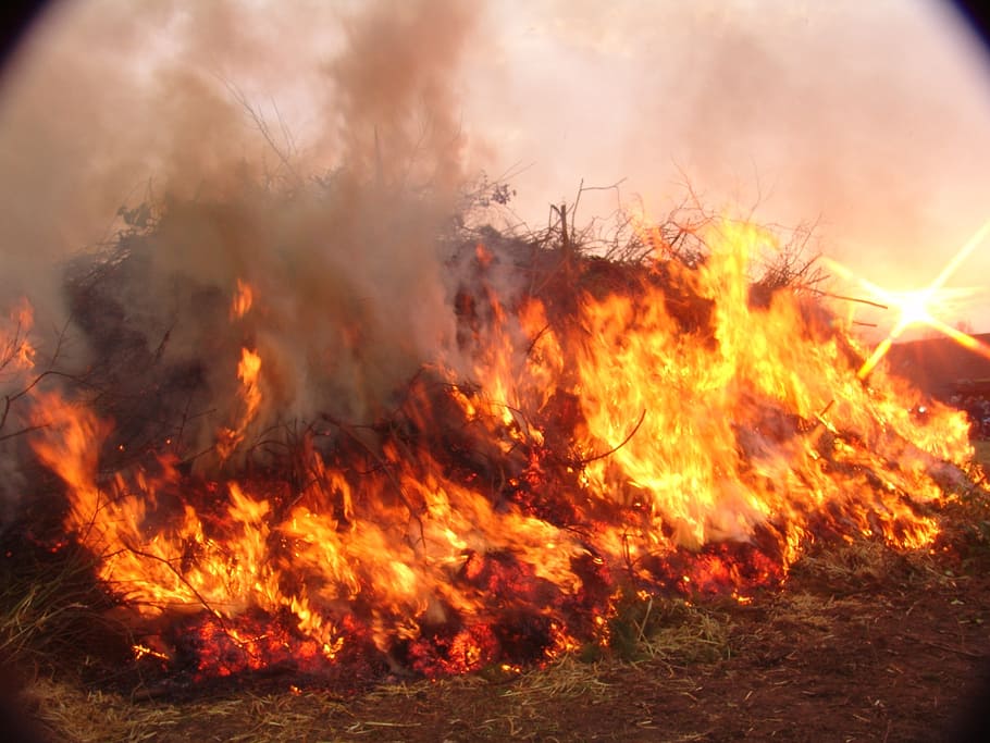 fuego de pascua, pascua, fuego, quema, fuego - fenómeno natural, llama, calor - temperatura, naturaleza, humo - estructura física, movimiento