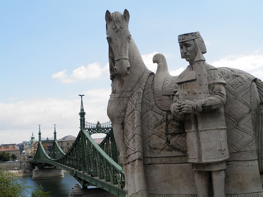 statue, liberty bridge, budapest, hungary, architecture, sky, built structure, cloud - sky, art and craft, building exterior