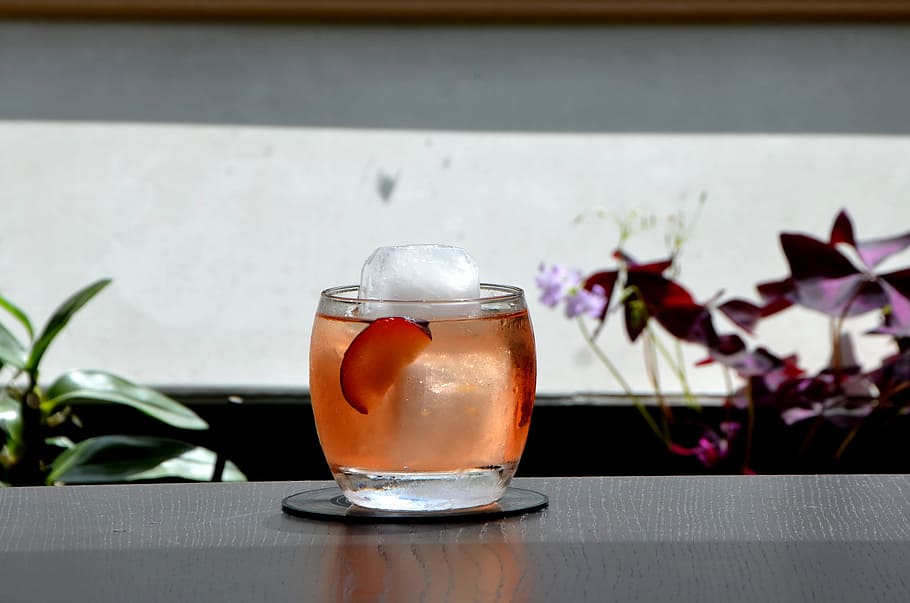 ice cube, clear, drinking glass, filled, red, liquid, Negroni, Cocktail, Mixology, Umeshu, negroni