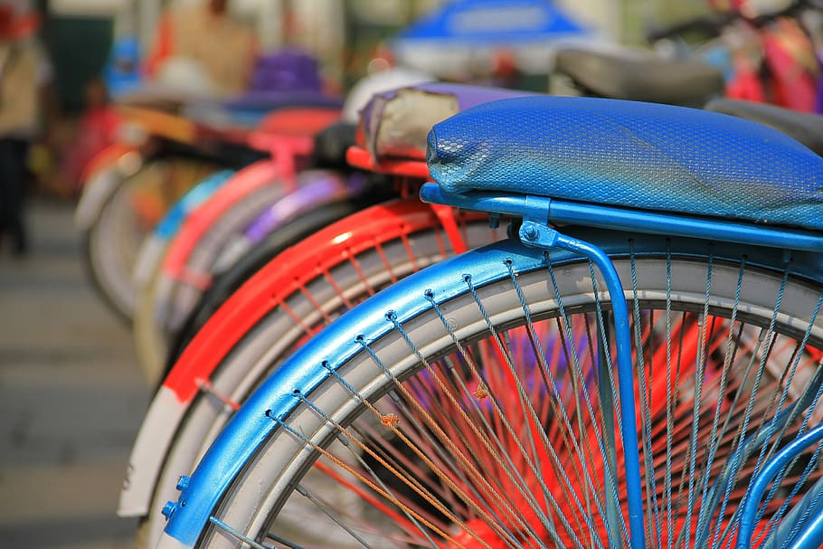 closeup, blue, red, bikes, leisure, multicolored, color, outdoors, colour, detail