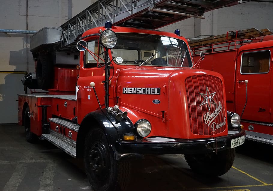 fuego, antiguo, museo, camión de bomberos, veterano, borrar, henschel, escalera giratoria, rojo, transporte