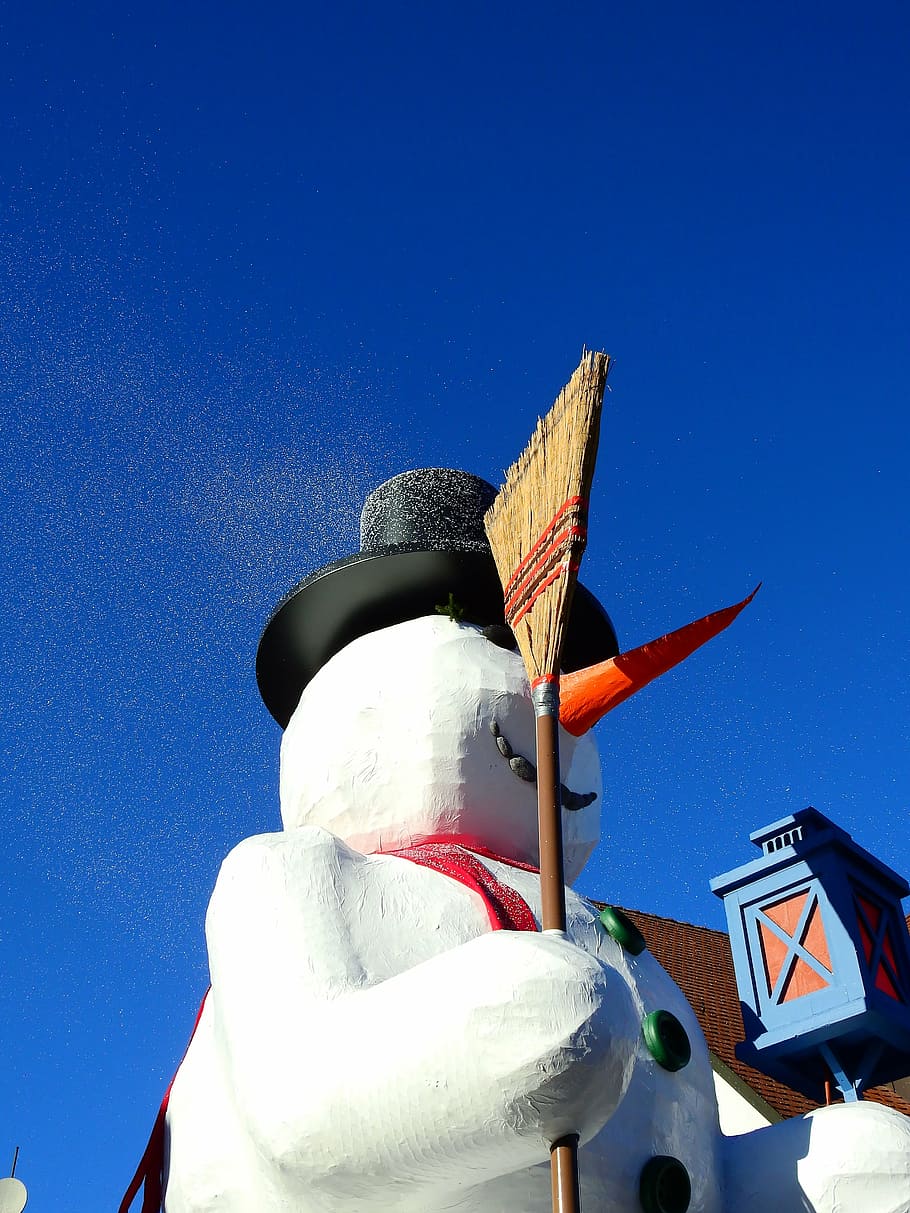 carnaval, movimiento, hombre de nieve, reto motivador, motivo, papel maché, sombrero, vista de ángulo bajo, azul, cielo