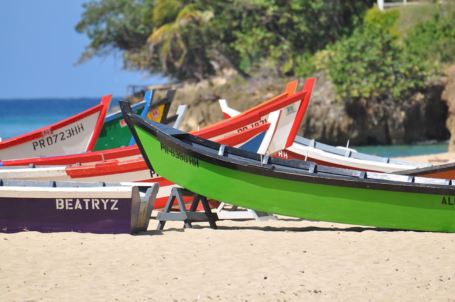 several, assorted-color canoe boats, body, water, puerto rico, fishing boats, boats, wooden boats, sand, beach