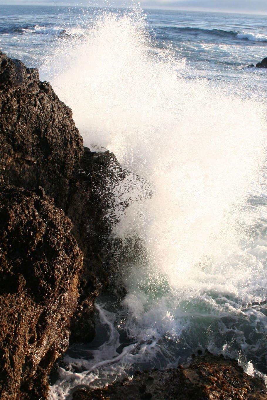 waves, crashing, splash, spray, rocks, ocean, surf, breaker, water, sea