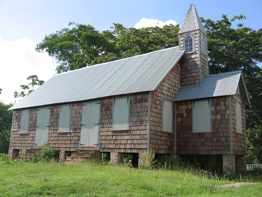 church, shingle, wood, religion, caribbean, built structure, architecture, building exterior, plant, sky