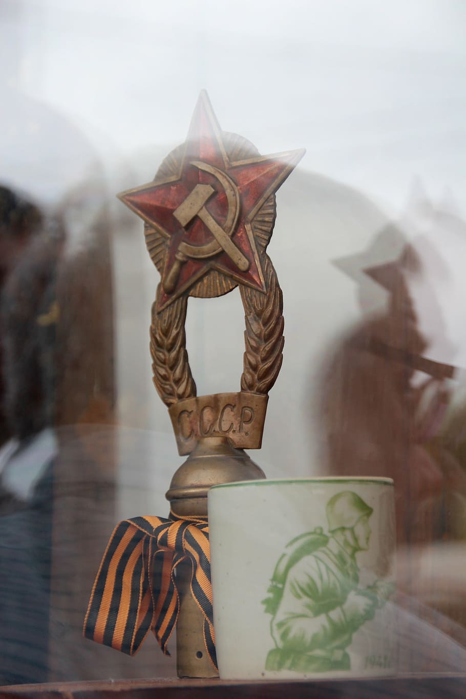 moscow, russia, soviet union, east, star, badge, hammer, sickle, focus on foreground, art and craft