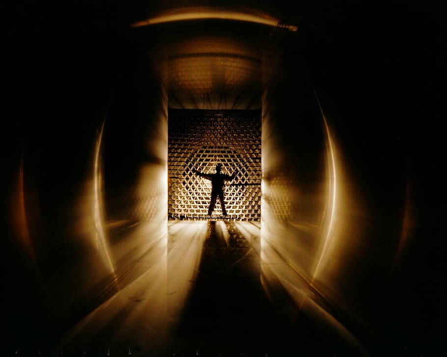 silhueta, ilustração do homem, túnel de vento, trabalhador, teste, fluxo de ar, científico, engenheiro, sombras, projeto