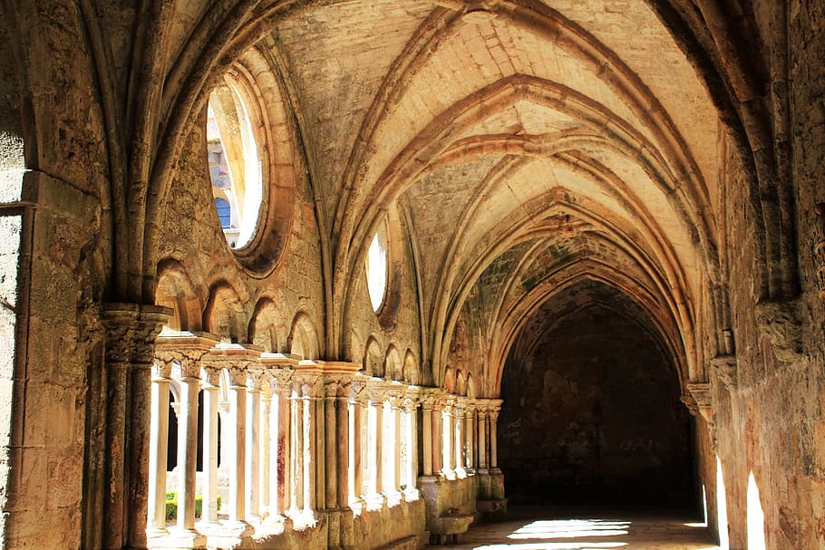 nave, arches, cloister, corridor, stone arch, alcove, pillar, church, courtyard, pierre