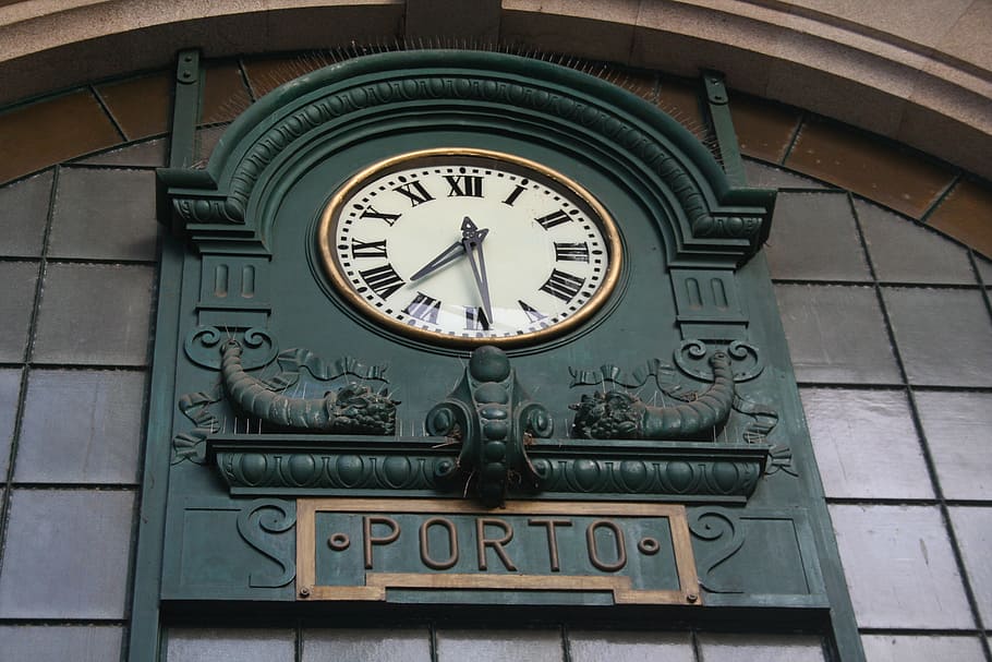 station clock, porto, são bento, clock, time, portugal, architecture, low angle view, text, minute hand