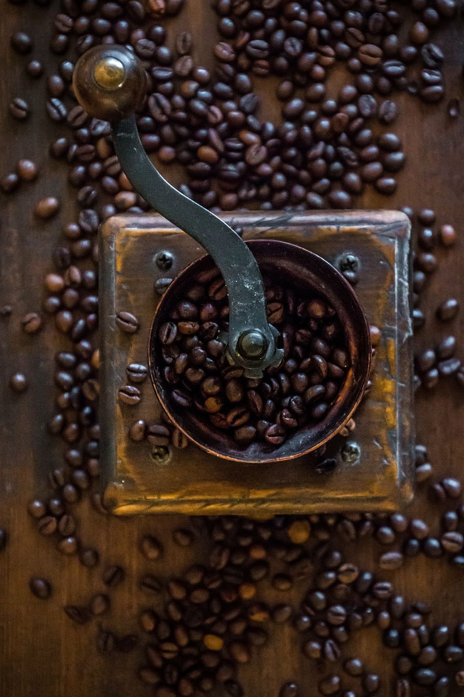 coffee grinder, coffee beans, wood plank, coffee, grinder, old coffee grinder, cafe, caffeine, drink, beans
