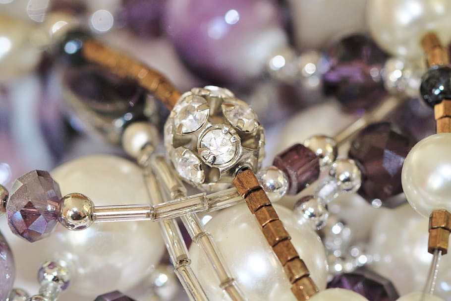 jelas, perhiasan batu permata berwarna perak, perhiasan, manik-manik, rantai, kalung, cantik, wanita, hadiah, schmuckdesign