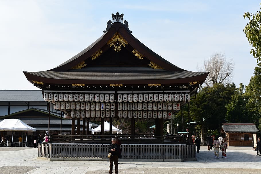 yasaka shrine, kyoto, japan, shrine, shinto shrine, old, asian, gion, sightseeing, japanese
