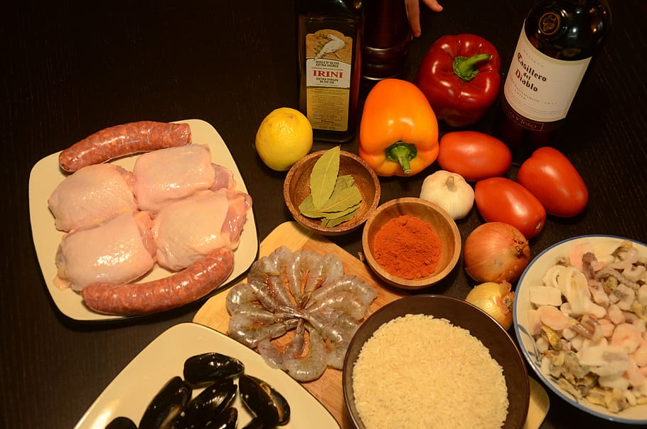 spanish cuisine, paella, wine, kitchen, ingredients, tomatoes, shrimp, food and drink, food, freshness