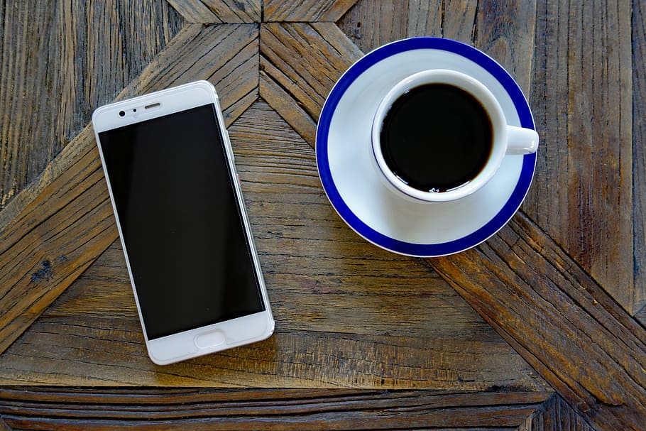 branco, smartphone android, preenchido, xícara, smartphone, telefone móvel, móvel, huawei, xícara de café, café