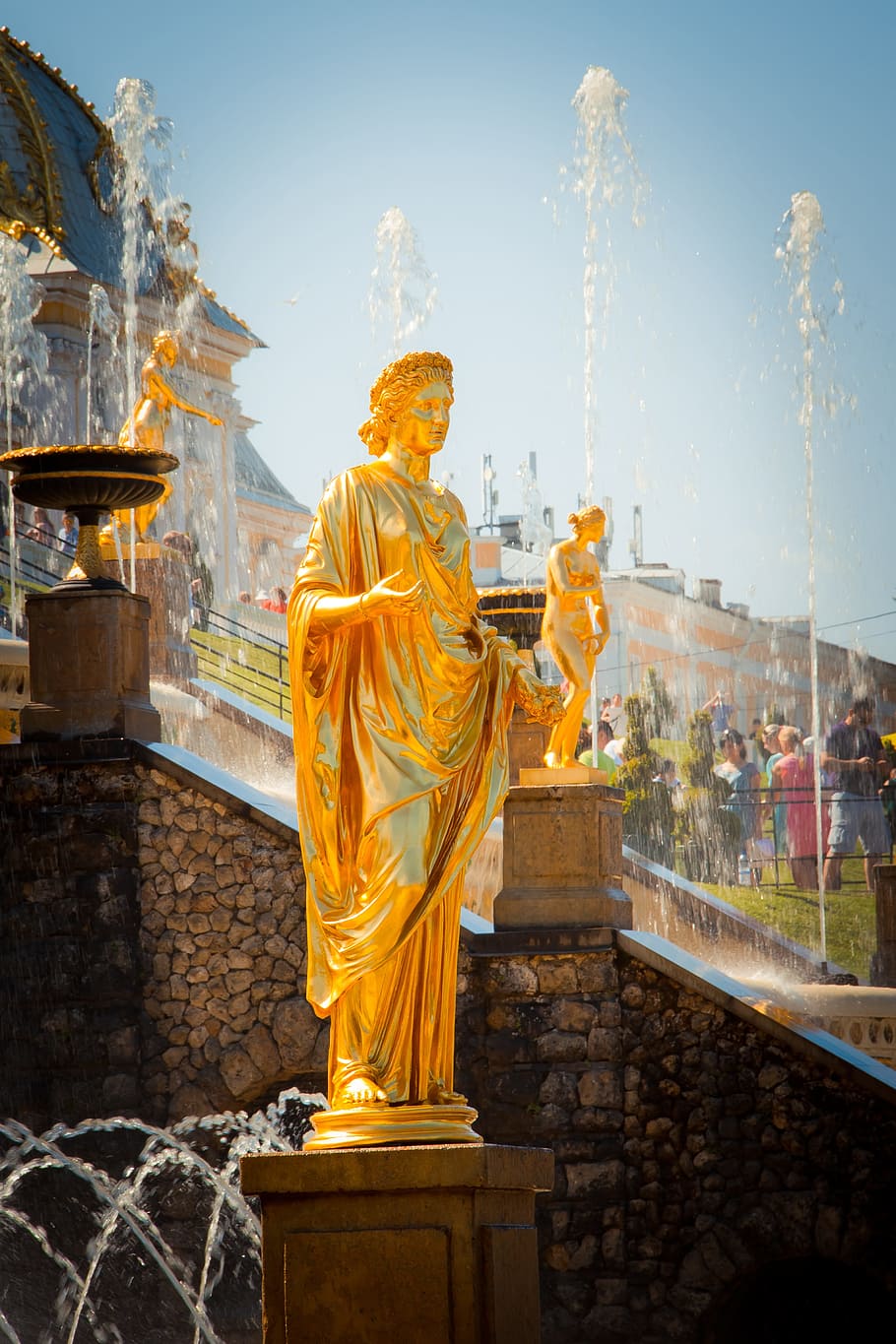 коричневый, женский, стоящий, статуя, фонтан, Петергоф, Санкт-Петербург, Россия, архитектура, небо