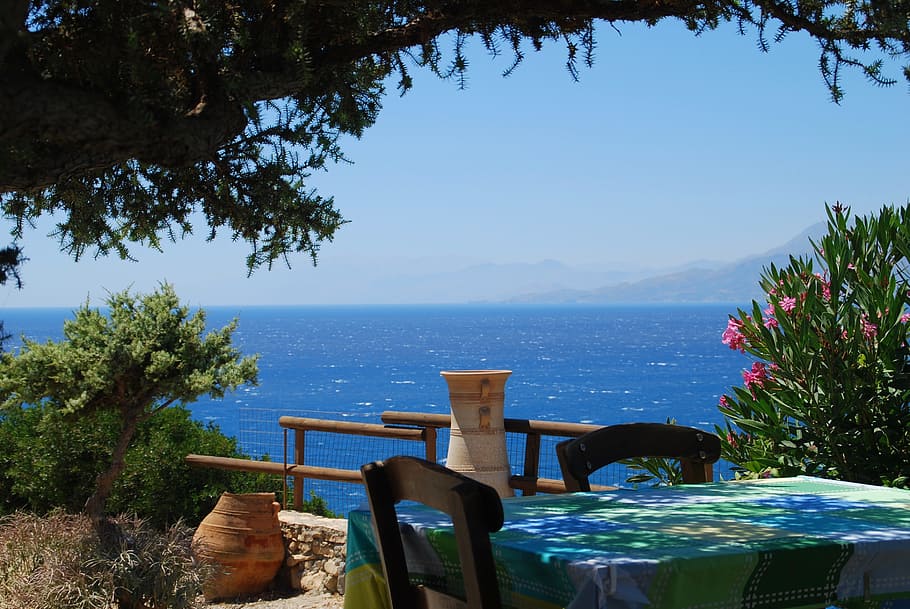 푸른, 녹색, 옷을 입은, 테이블, 신체, 물, 낮, 선술집, 크레타 섬, 바다