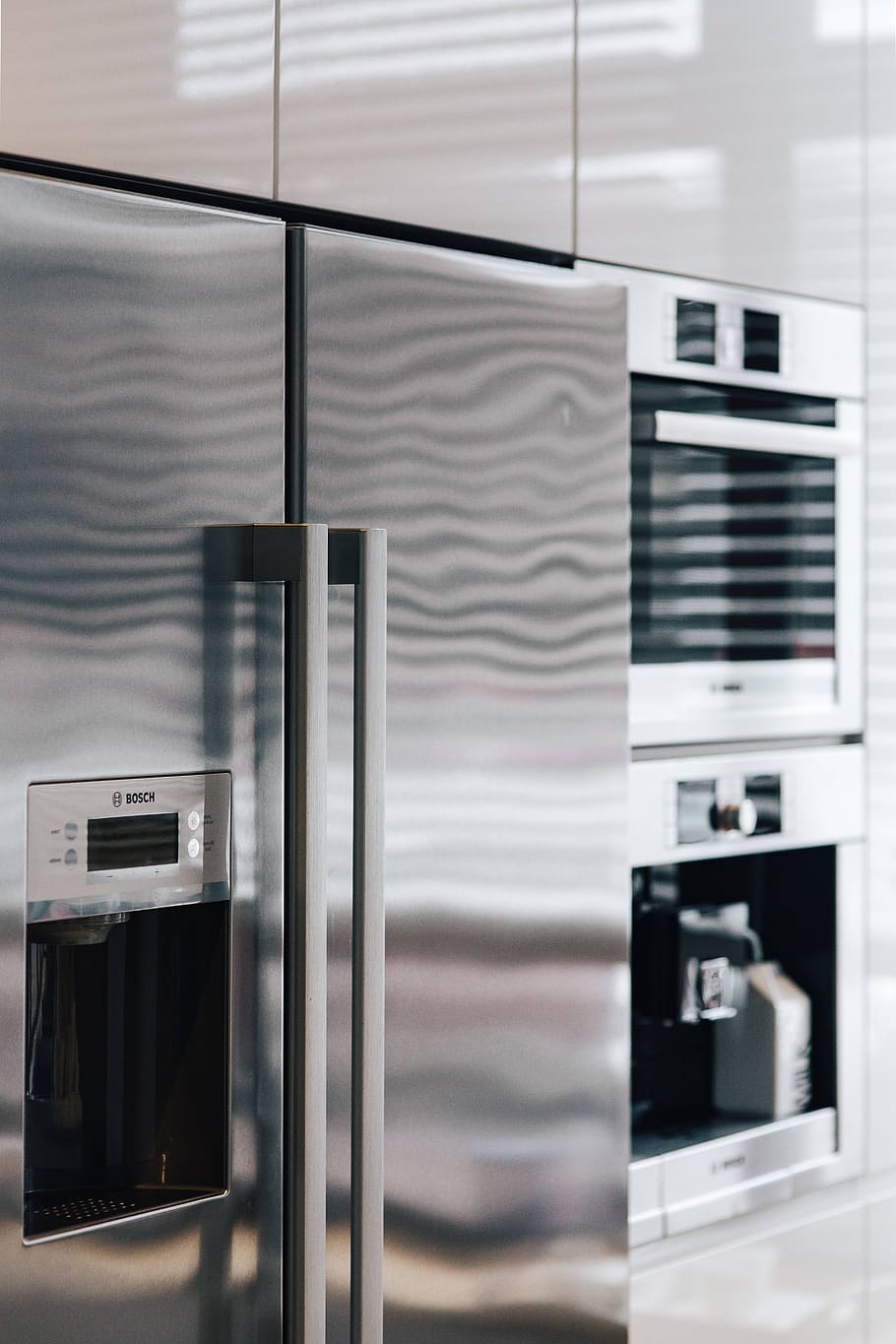 gris, blanco, moderno, contemporáneo, estilo, diseño, cocina, metálico, horno, refrigerador