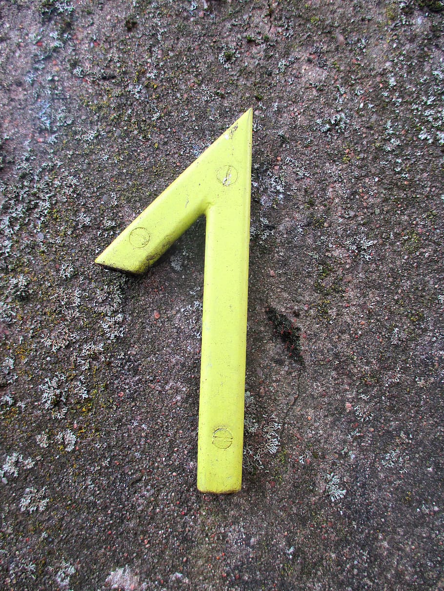 house number, one, number, digit, count, yellow, high angle view, day, outdoors, close-up