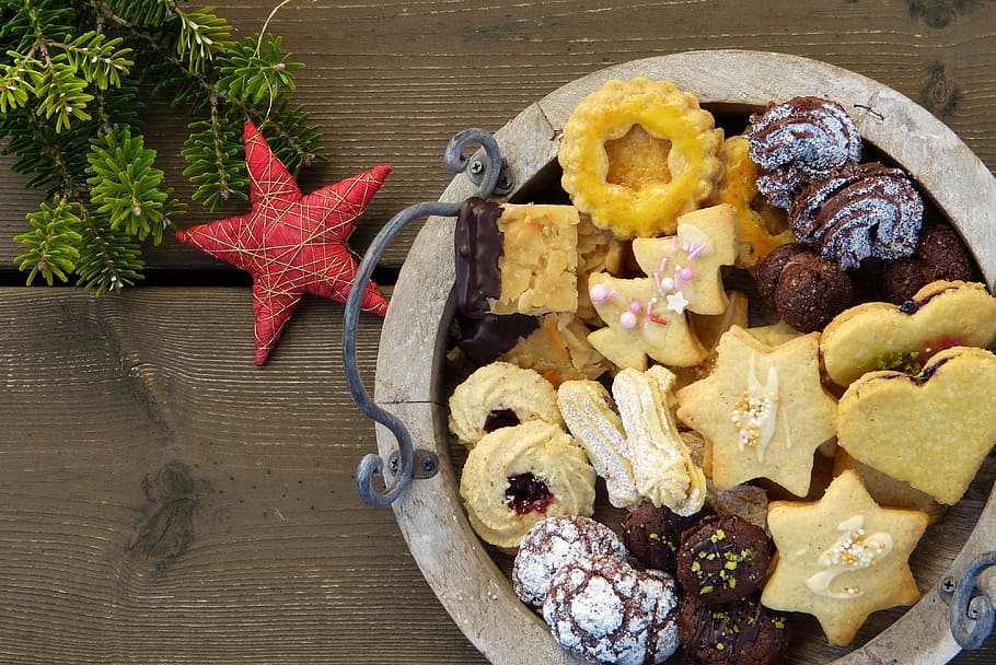 쿠키, 갈색, 바구니, 크리스마스 쿠키, 별, 데코, 목재, 크리스마스 베이킹, 빵 굽기, 쿠키 커터