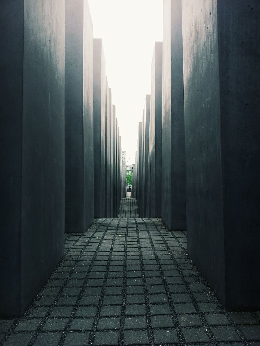 holocaust memorial, berlin, commemorative monument, architecture, built structure, direction, the way forward, building exterior, travel destinations, memorial