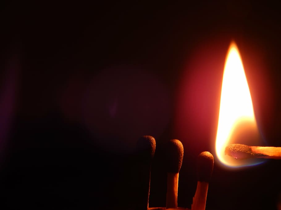 match lighting, fire, burning, flame, matchstick, matches, heat - temperature, fire - natural phenomenon, indoors, close-up