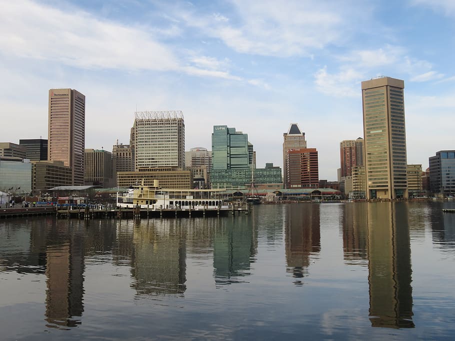 Baltimore, reflexión, agua, edificio, arquitectura, ciudad, exterior del edificio, rascacielos, cielo, estructura construida