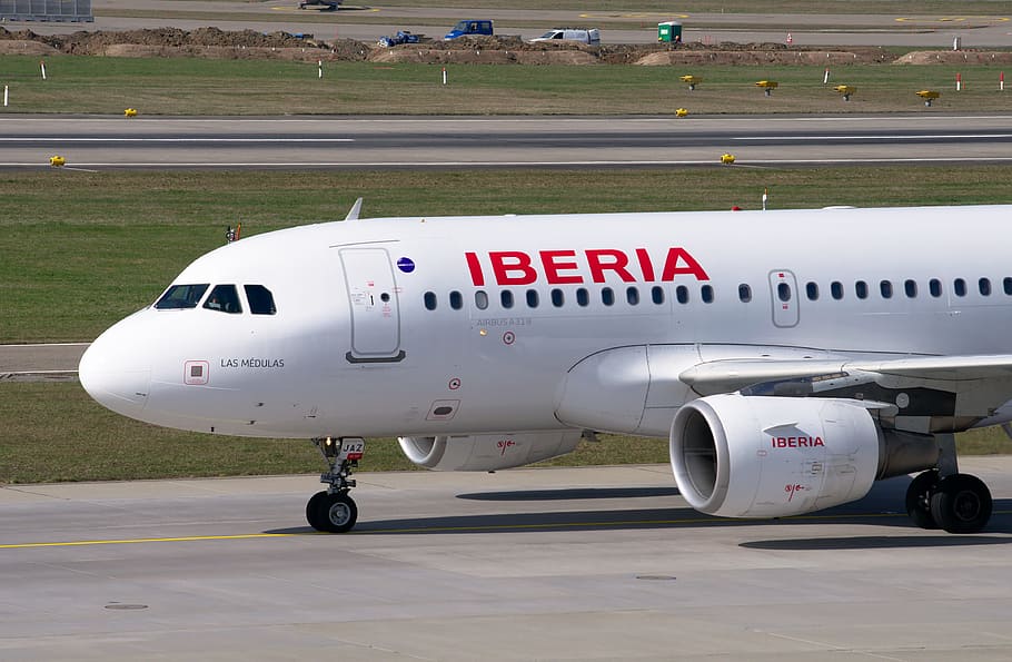 Aviones, Iberia, Airbus, A319, aeropuerto zurich, atrás, aeropuerto, asfalto, antes de la salida, jet