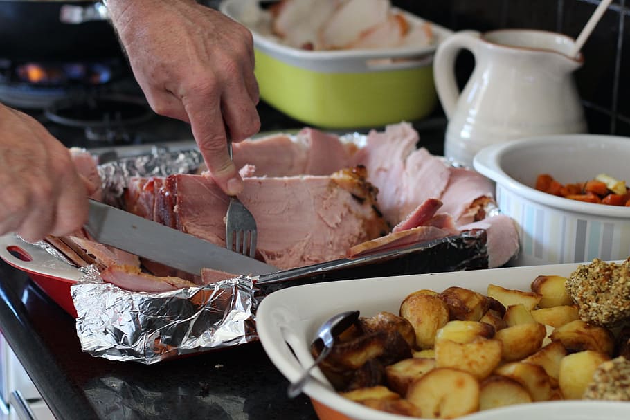 person, slicing, cooked, meat, Christmas, Food, Ham, Potato, christmas food, holiday