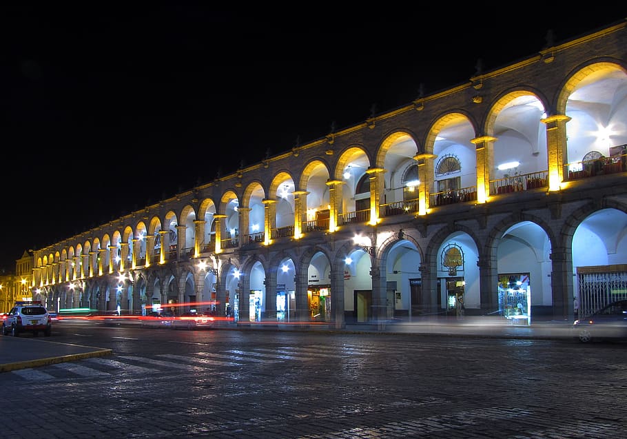 plaza principal, arcade, arequipa, perú, noche, iluminado, arquitectura, estructura construida, arco, exterior del edificio