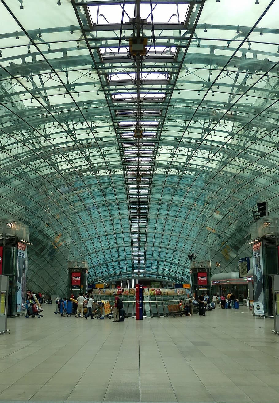 ドイツ, フランクフルト, 空港, 空港鉄道駅, ホール, ガラス屋根, 広い, 対称性, 建築, 構造