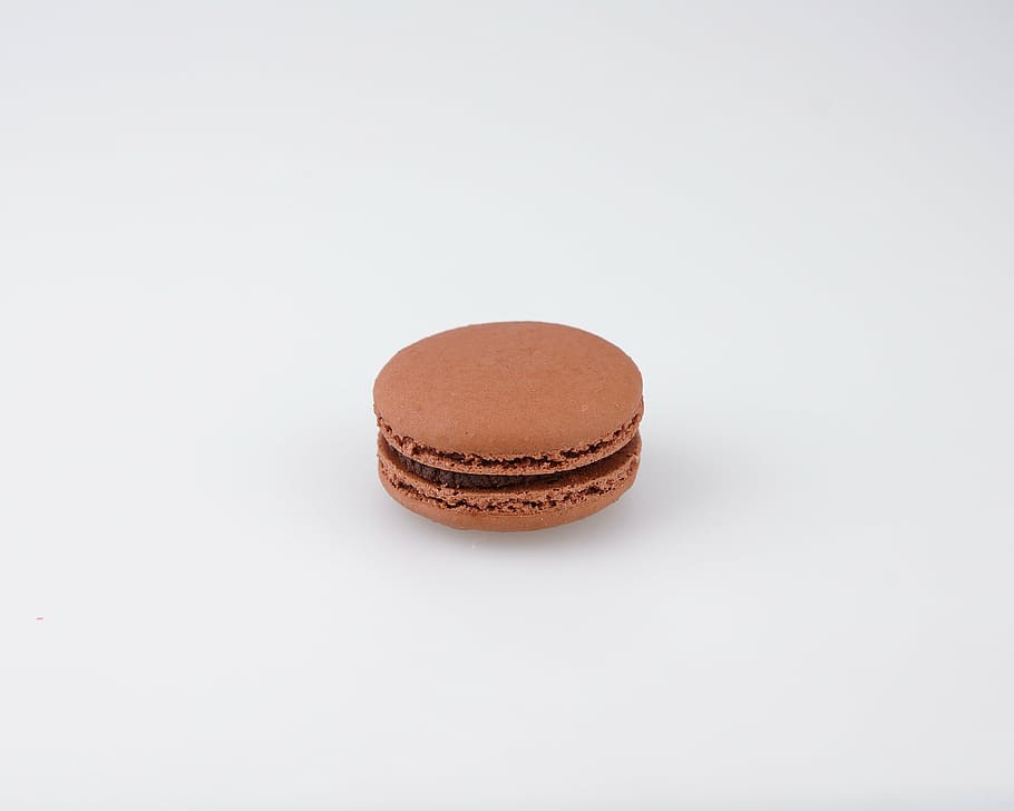 macaron, white, surface, macaroon, confectionery, cookies, food and drink, studio shot, food, single object