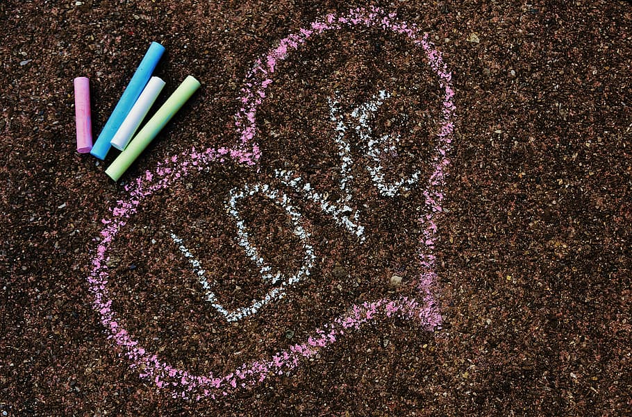 love text, inside, pink, heart, assorted-color chalks, straßenkreide, paint, chalk, ground, colorful