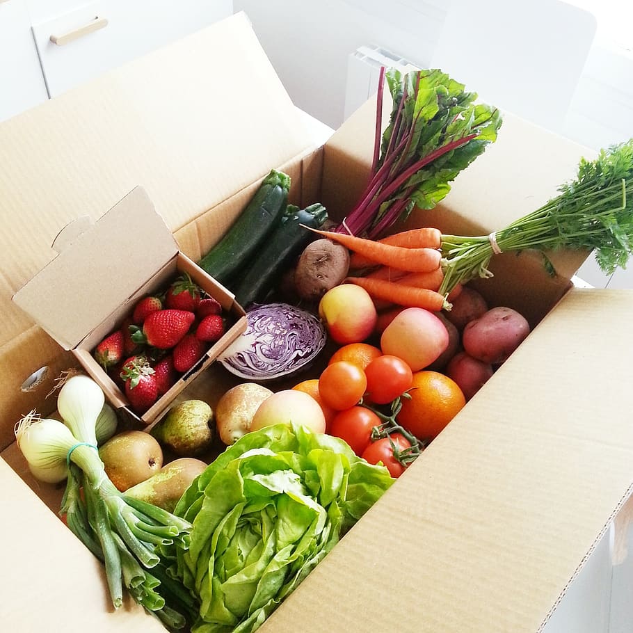 variedade, legumes, caixa, fruta, tomate, vegetal, cenoura, morangos, cebola, alface