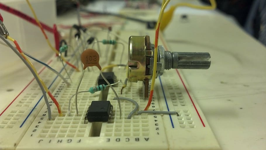 electronics, potentiometer, capacitor, breadboard, equipment, technology, industry, close-up, indoors, still life