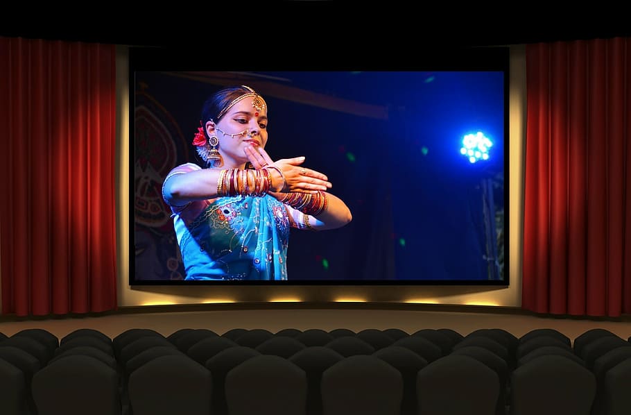 teatro, mostrando, mulher, vestindo, azul, vestido, bollywood, filme, cinema, índia