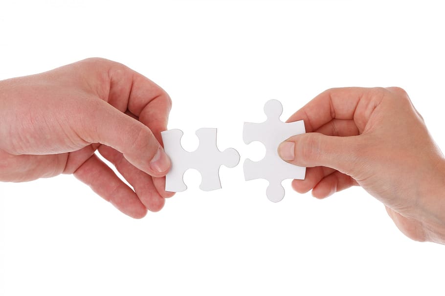orang, memegang, 2-potongan, 2-potongan jig, gergaji, puzzle, menghubungkan, koneksi, kerja sama, tangan
