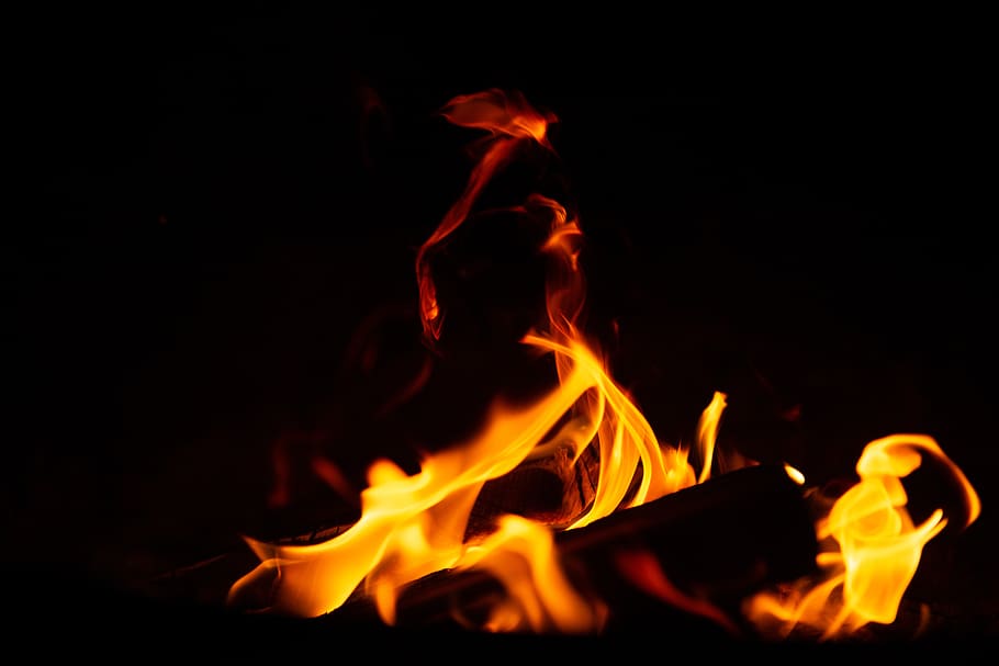 api, api unggun, nyala api, pembakaran, suhu panas, api - fenomena alam, latar belakang hitam, neraka, alam, warna oranye
