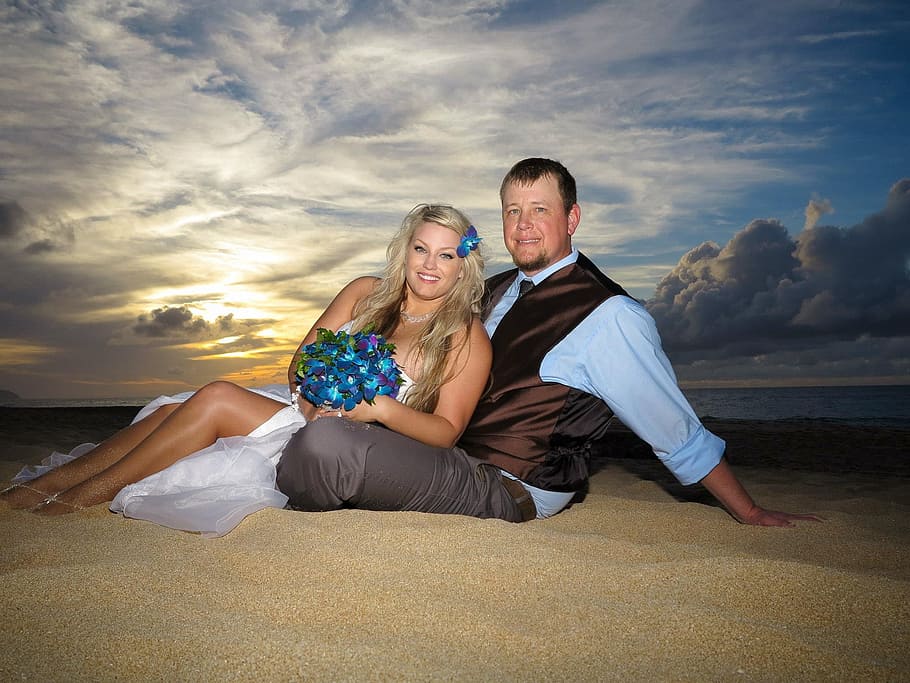 Hawaii, Wedding, Packages, beach, sitting, heterosexual couple, togetherness, mature adult, two people, sky