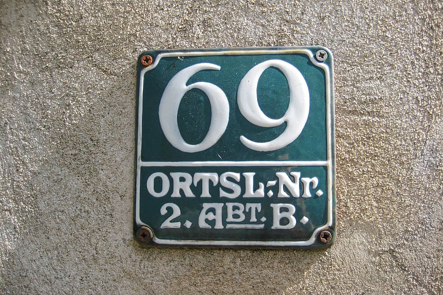 house number, number, digit, shield, caption, metal sign, communication, text, western script, sign