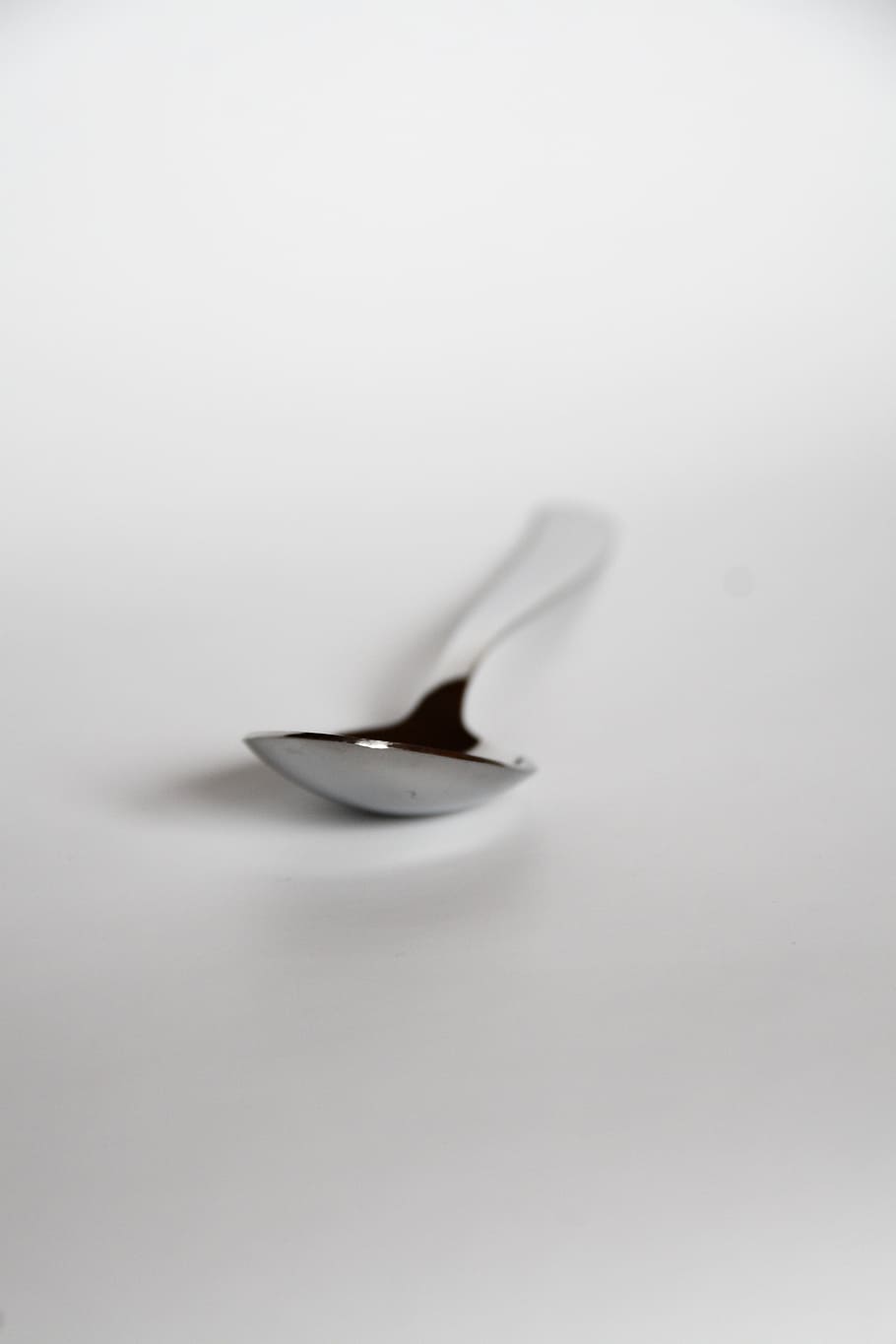 spoon, cutlery, metal, tableware, close, white background, studio shot, copy space, indoors, shadow