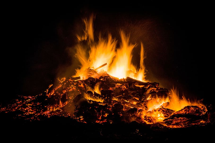 closeup, fotografi, api unggun, malam, api, berkemah, api - fenomena alam, panas - suhu, pembakaran, neraka